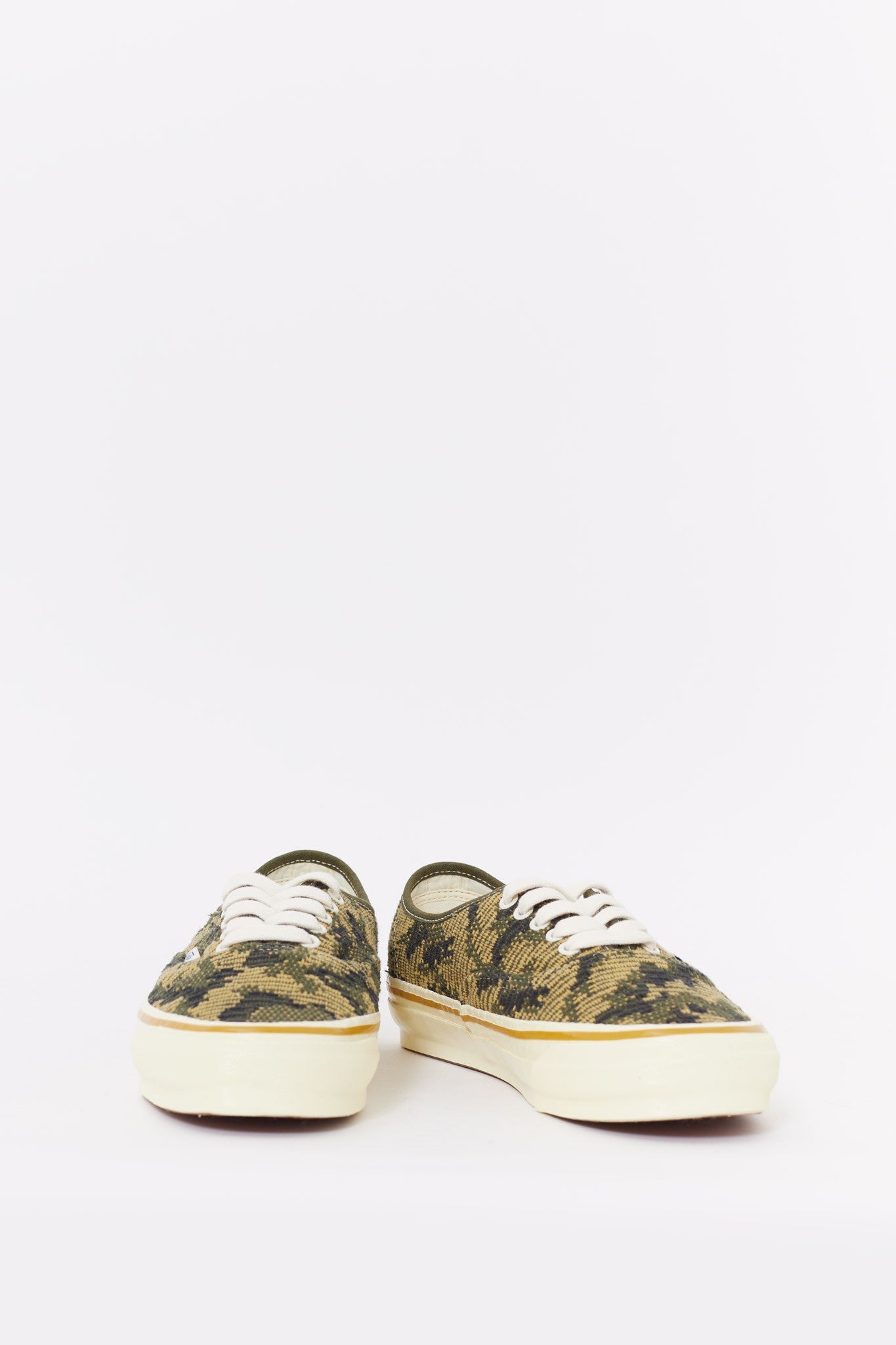 VANS OTW CAMO ANTIQUE LX AUTHENTIC 44 SNEAKERS