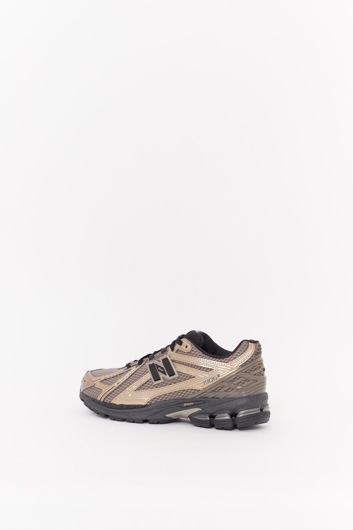 NEW BALANCE MUSHROOM 1906R SNEAKERS