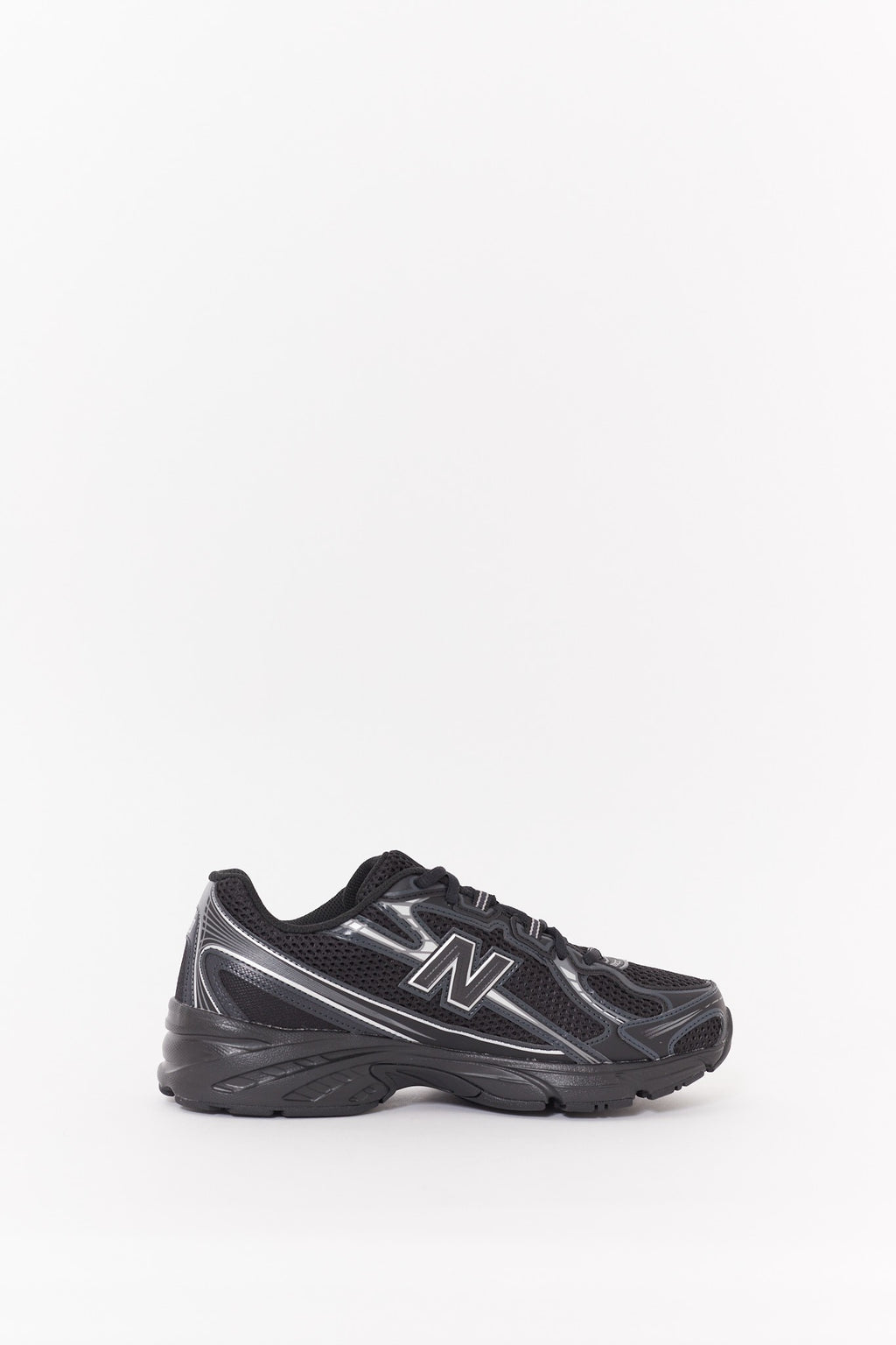 NEW BALANCE BLACK 740V2 SNEAKERS