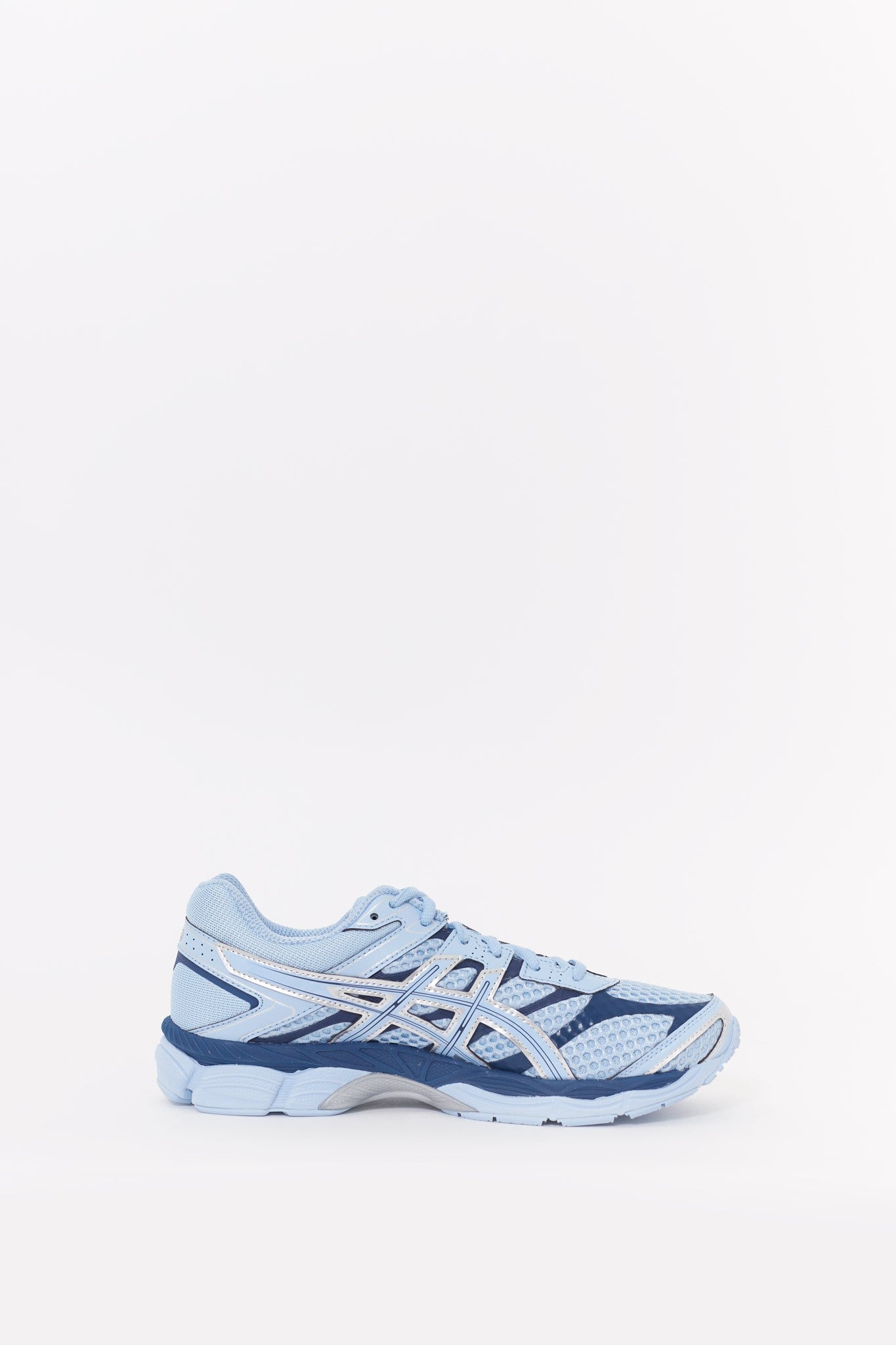 ASICS INDEPENDENCE BLUE GEL CUMULUS 16 SNEAKERS