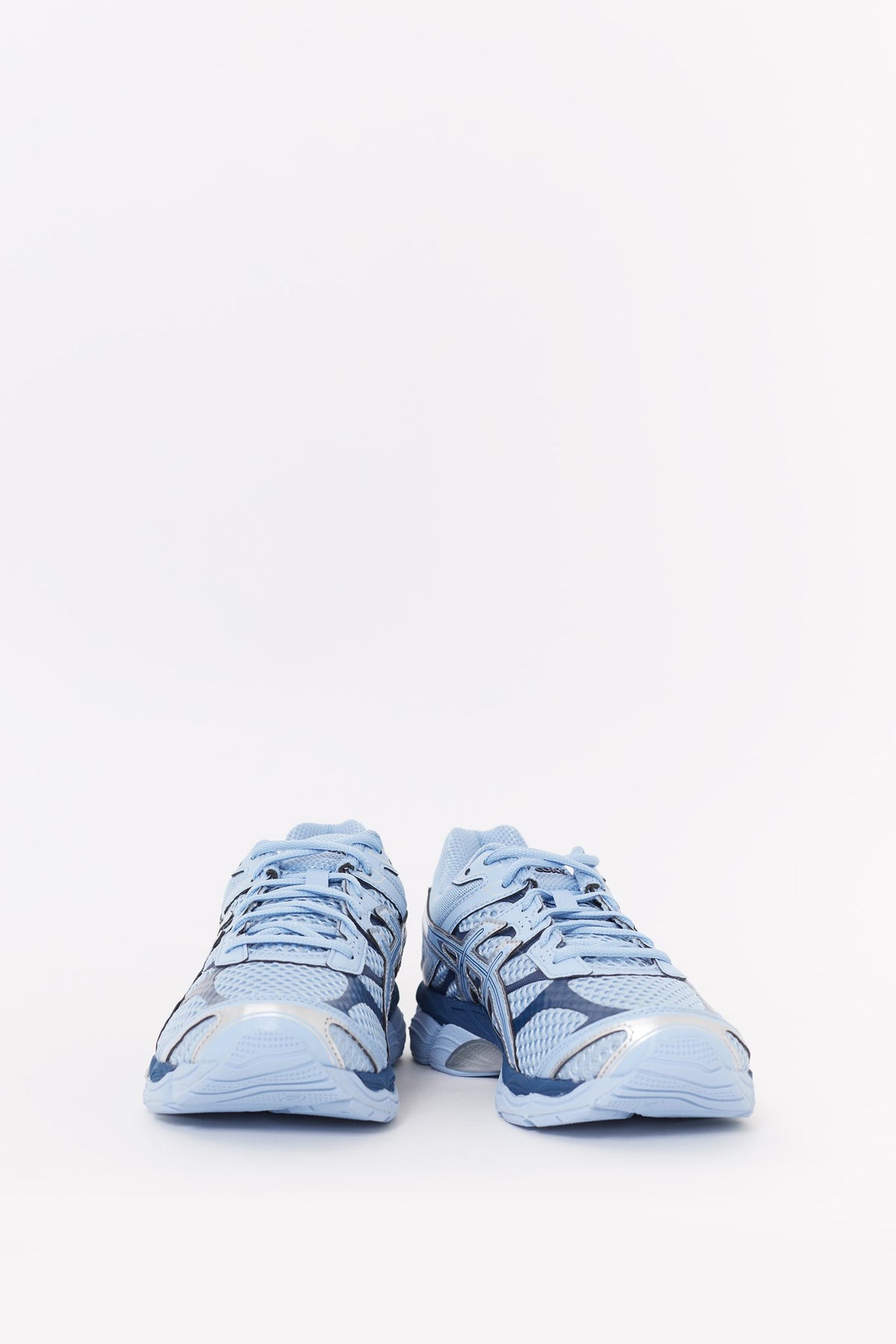 ASICS INDEPENDENCE BLUE GEL CUMULUS 16 SNEAKERS