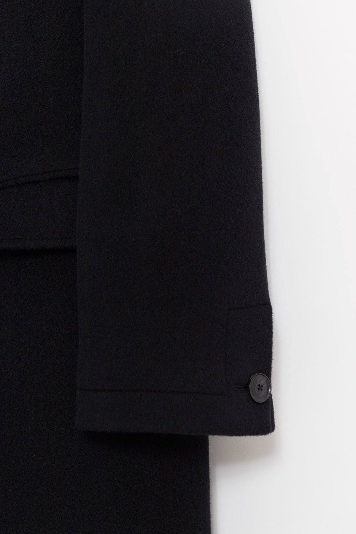 MFPEN BLACK CONFERENCE COAT
