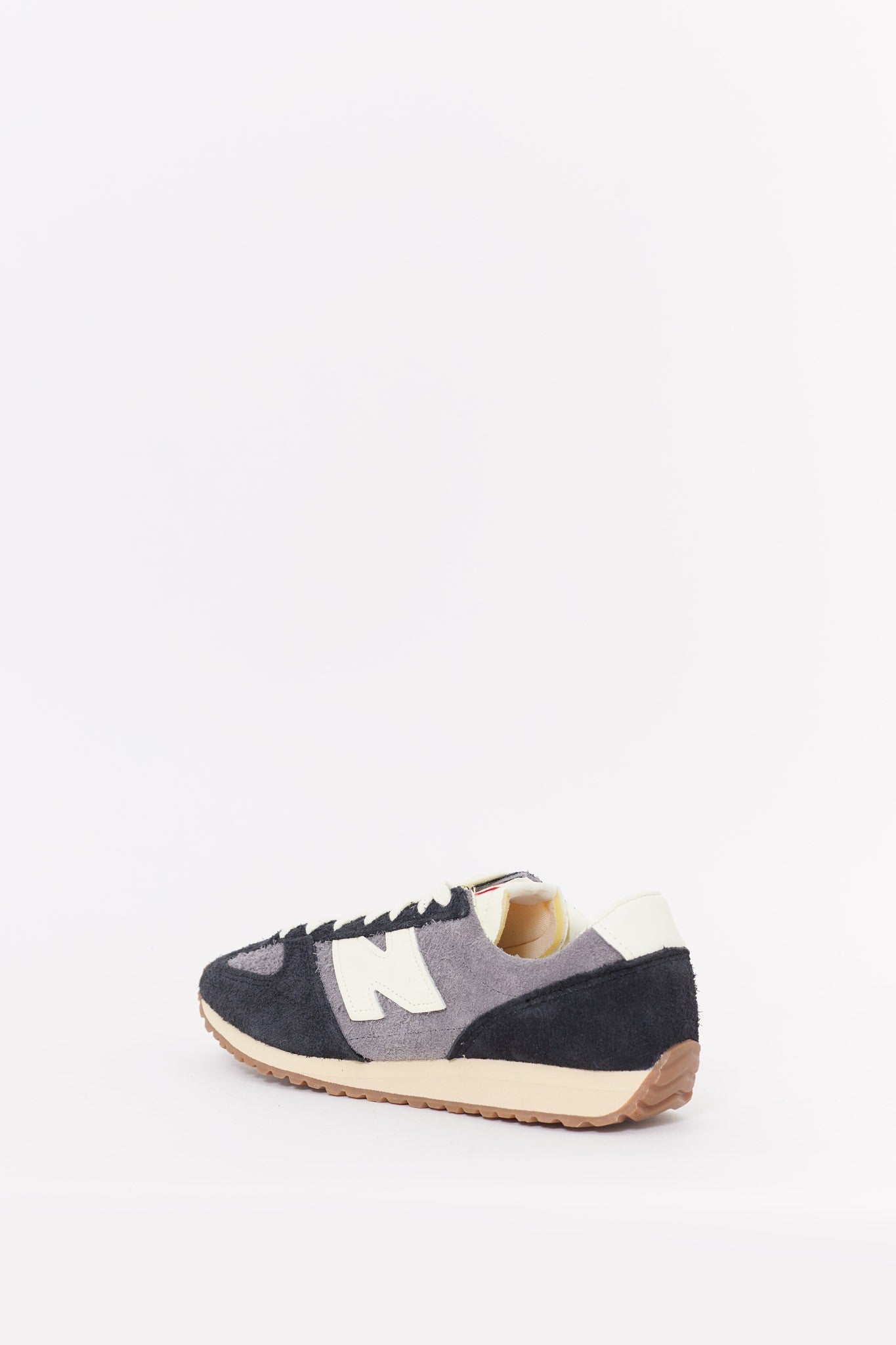 NEW BALANCE CASTLEROCK 471 SNEAKERS