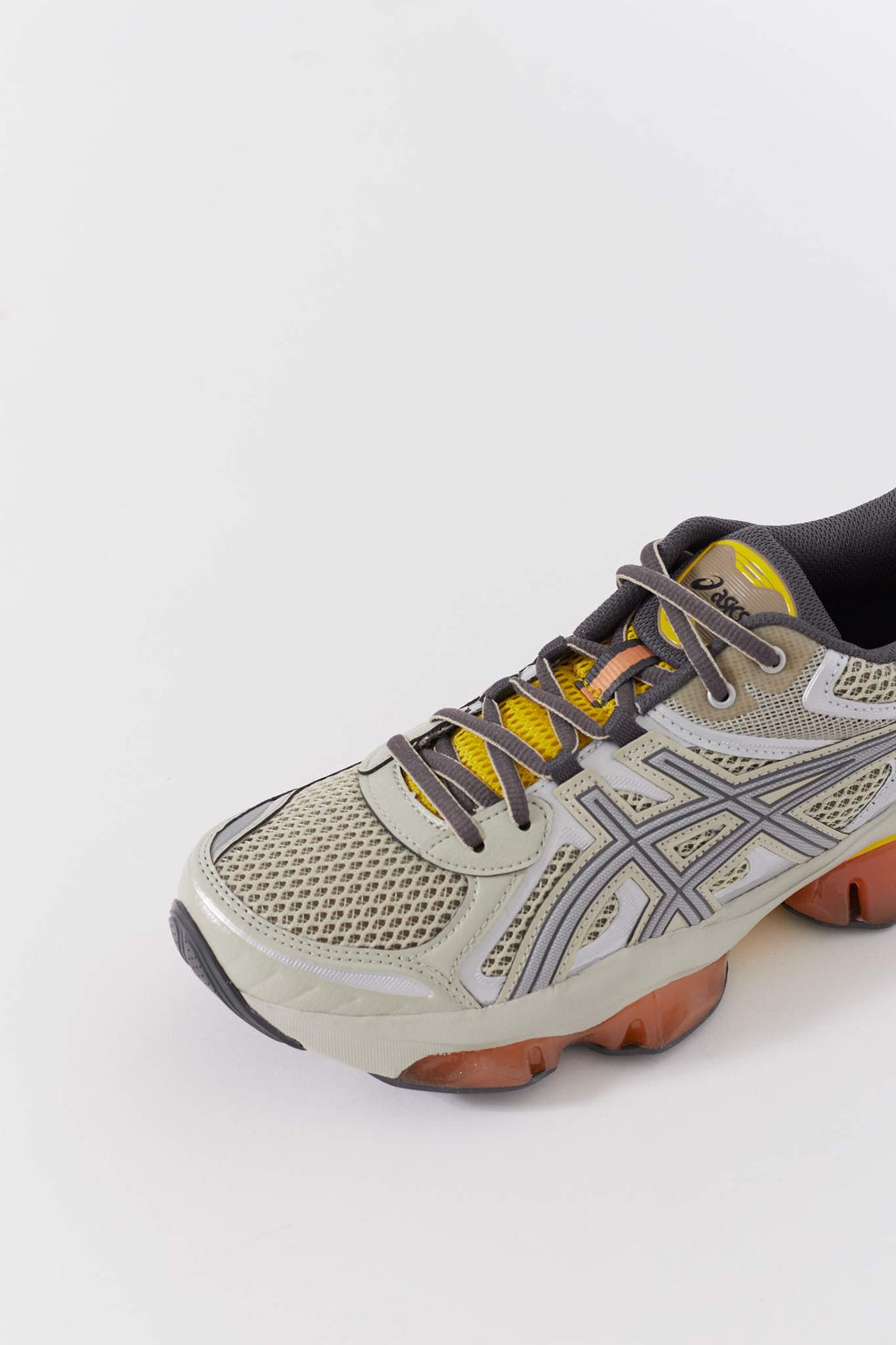 ASICS FOSSIL GEL QUANTUM KINETIC SNEAKERS