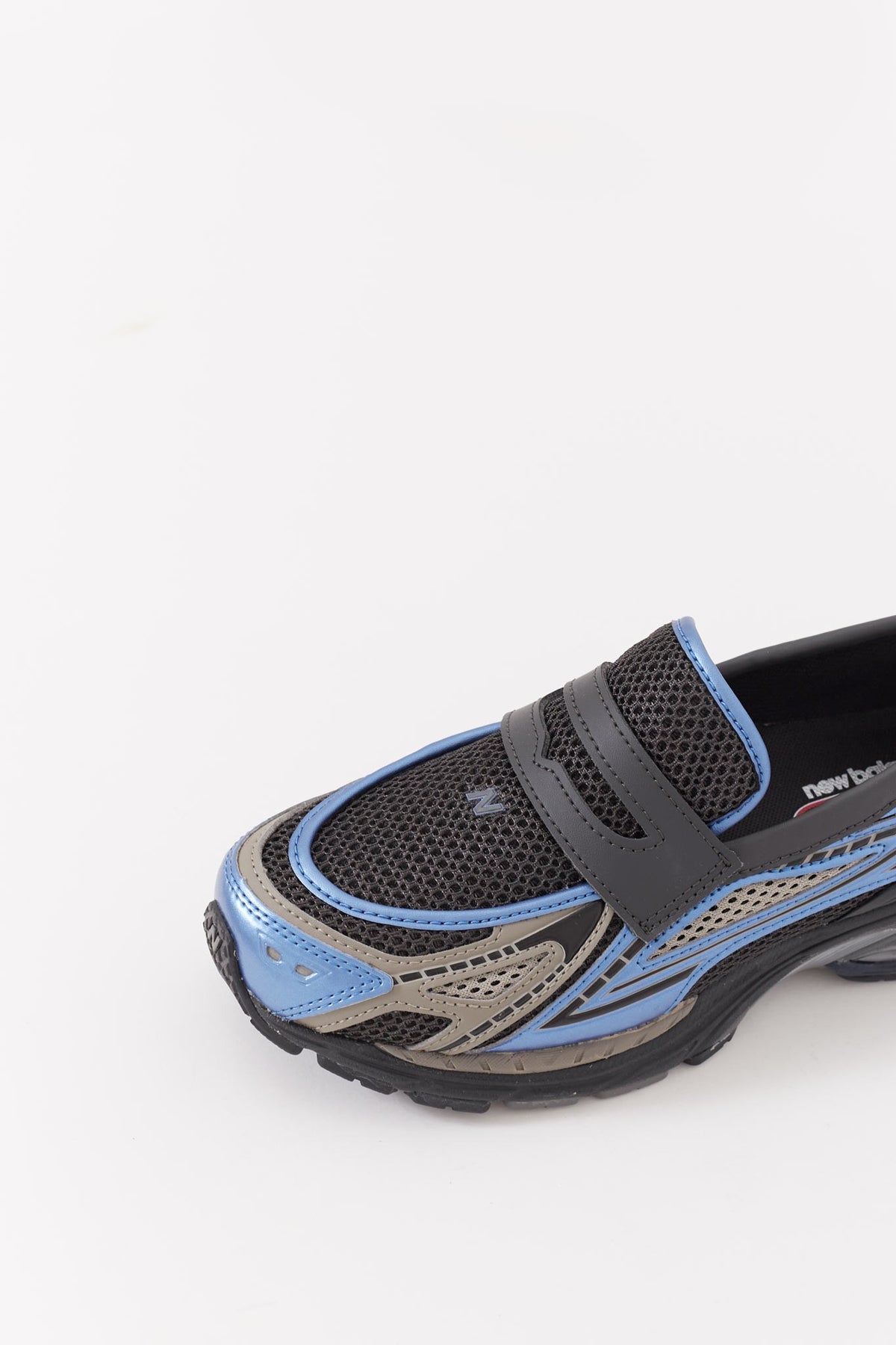 NEW BALANCE BLUE GEMSTONE 1906L SNEAKERS