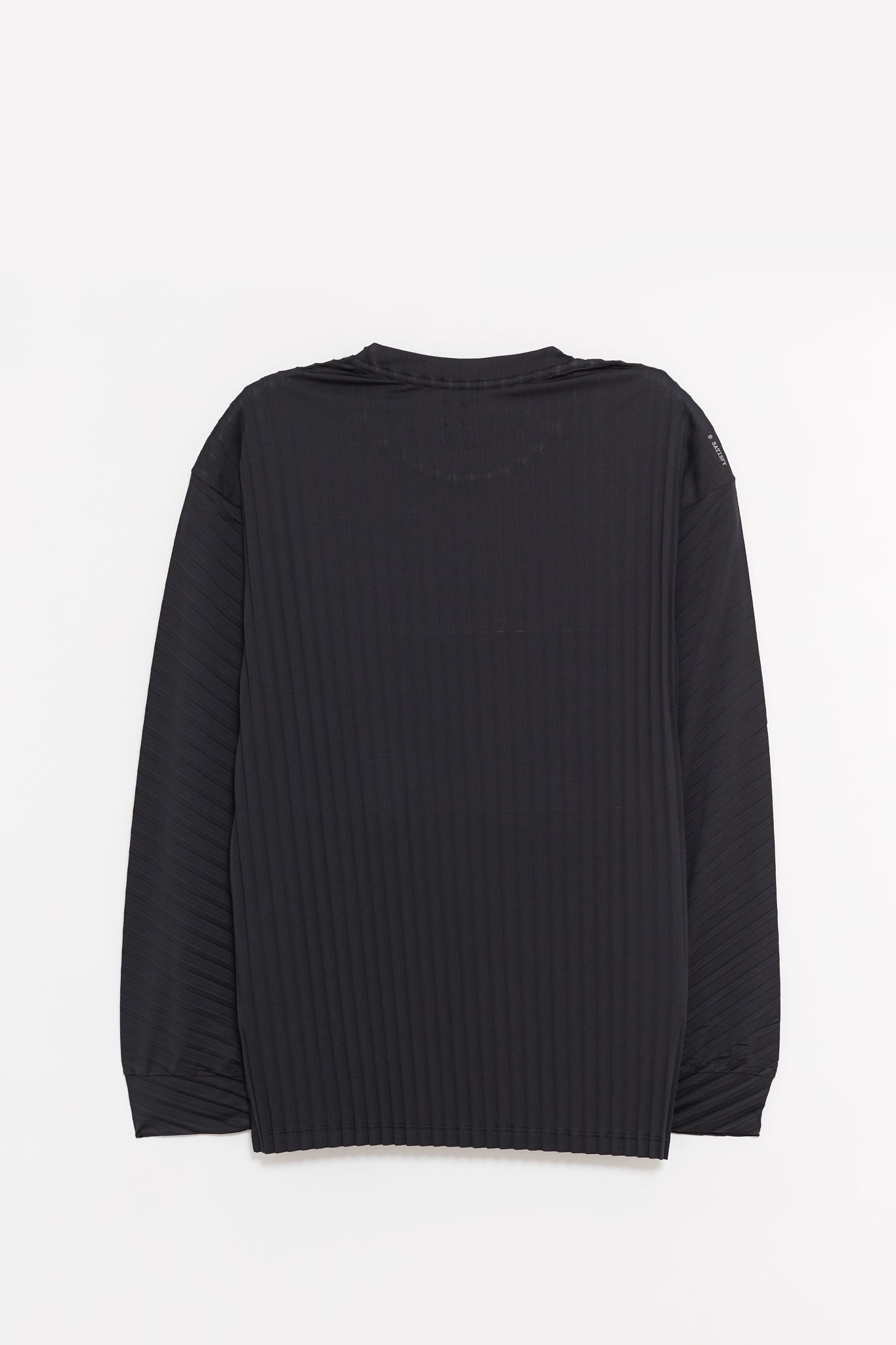 SATISFY BLACK AURALITE PLEATED LS T SHIRT