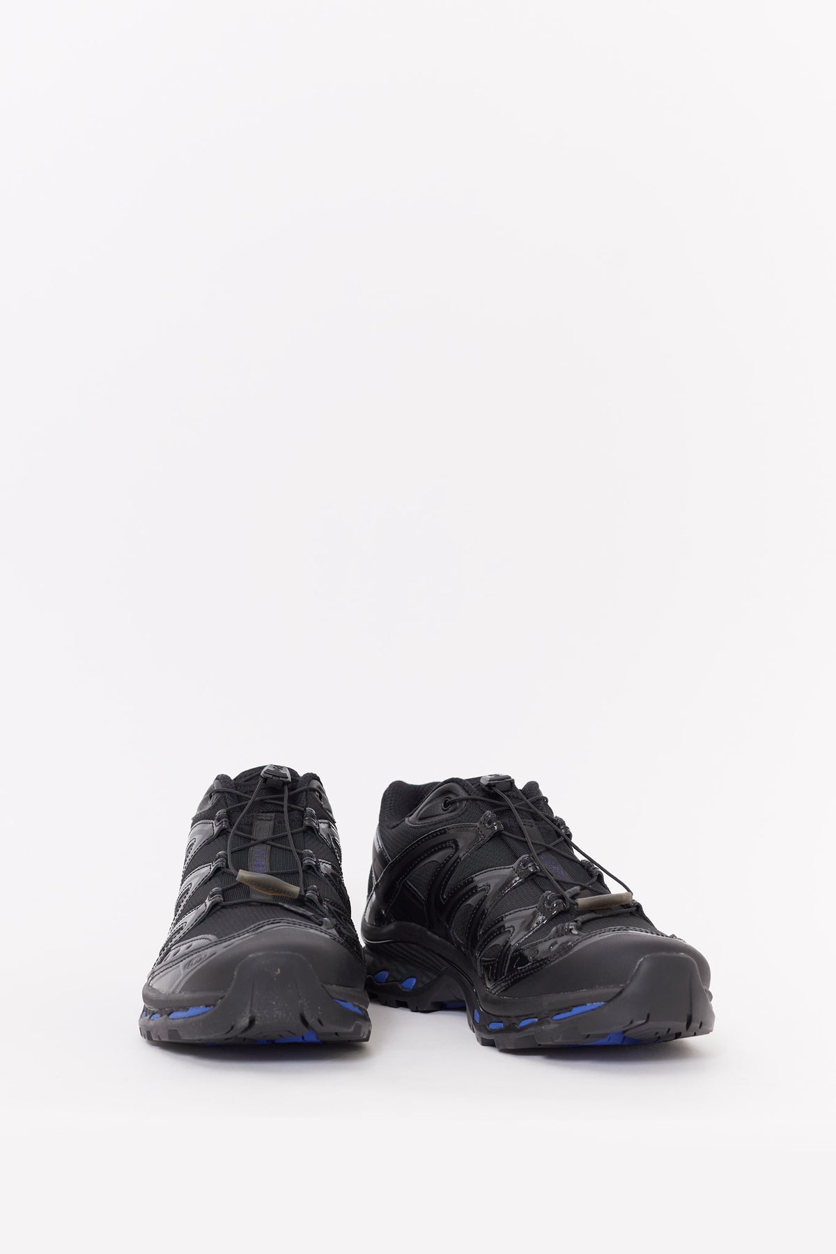 SALOMON BLACK XT QUEST RECON SNEAKERS