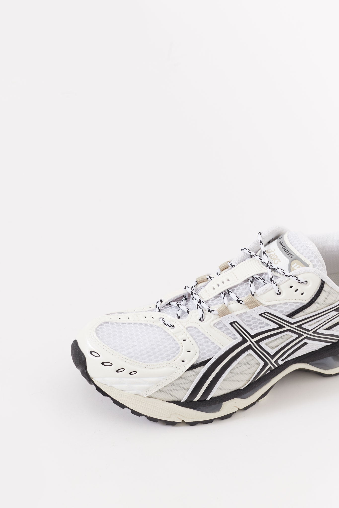 ASICS WHITE IVORY GEL NIMBUS 101 SNEAKERS