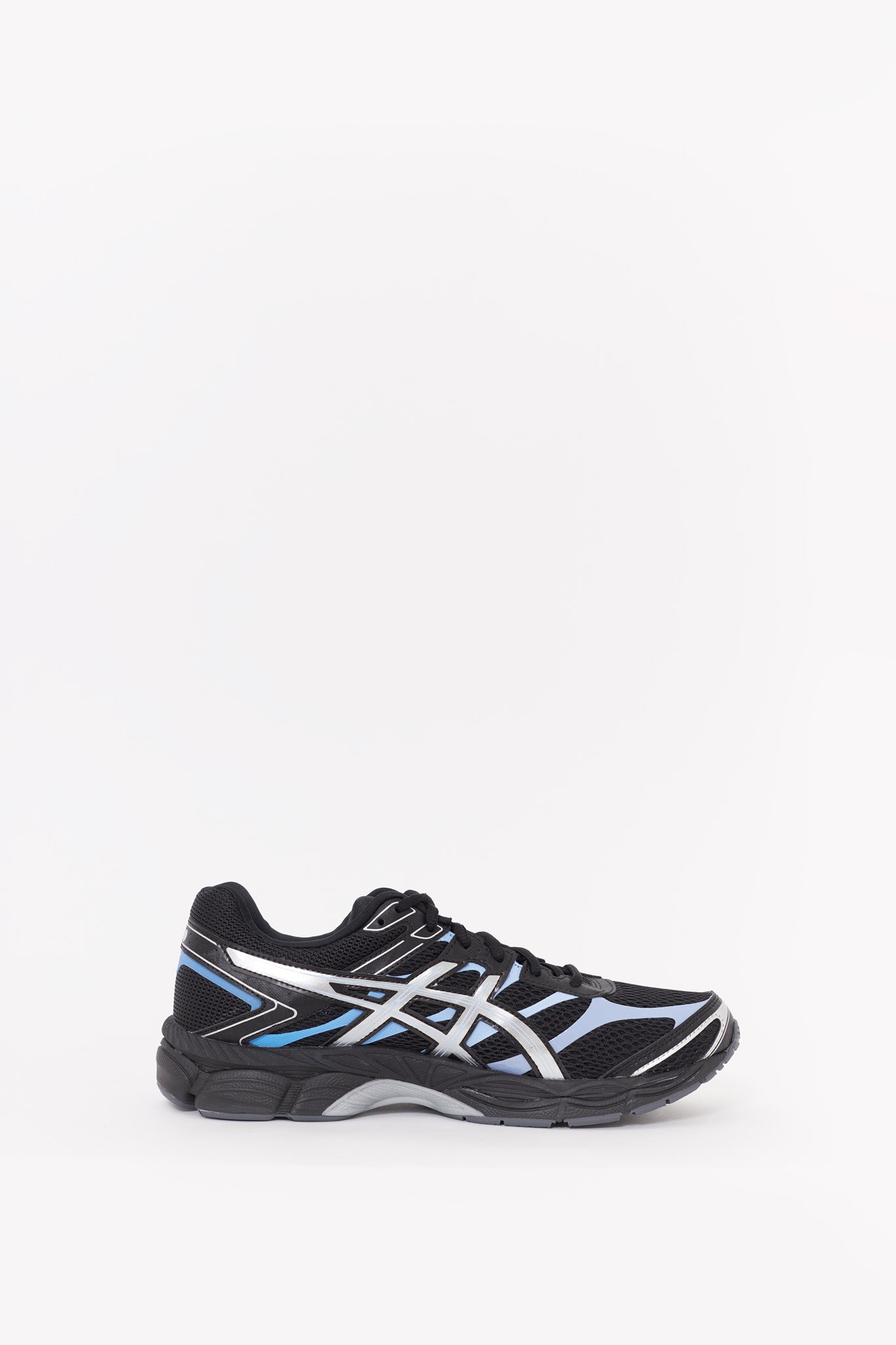 ASICS BLACK PURE SILVER GEL CUMULUS 16 SNEAKERS