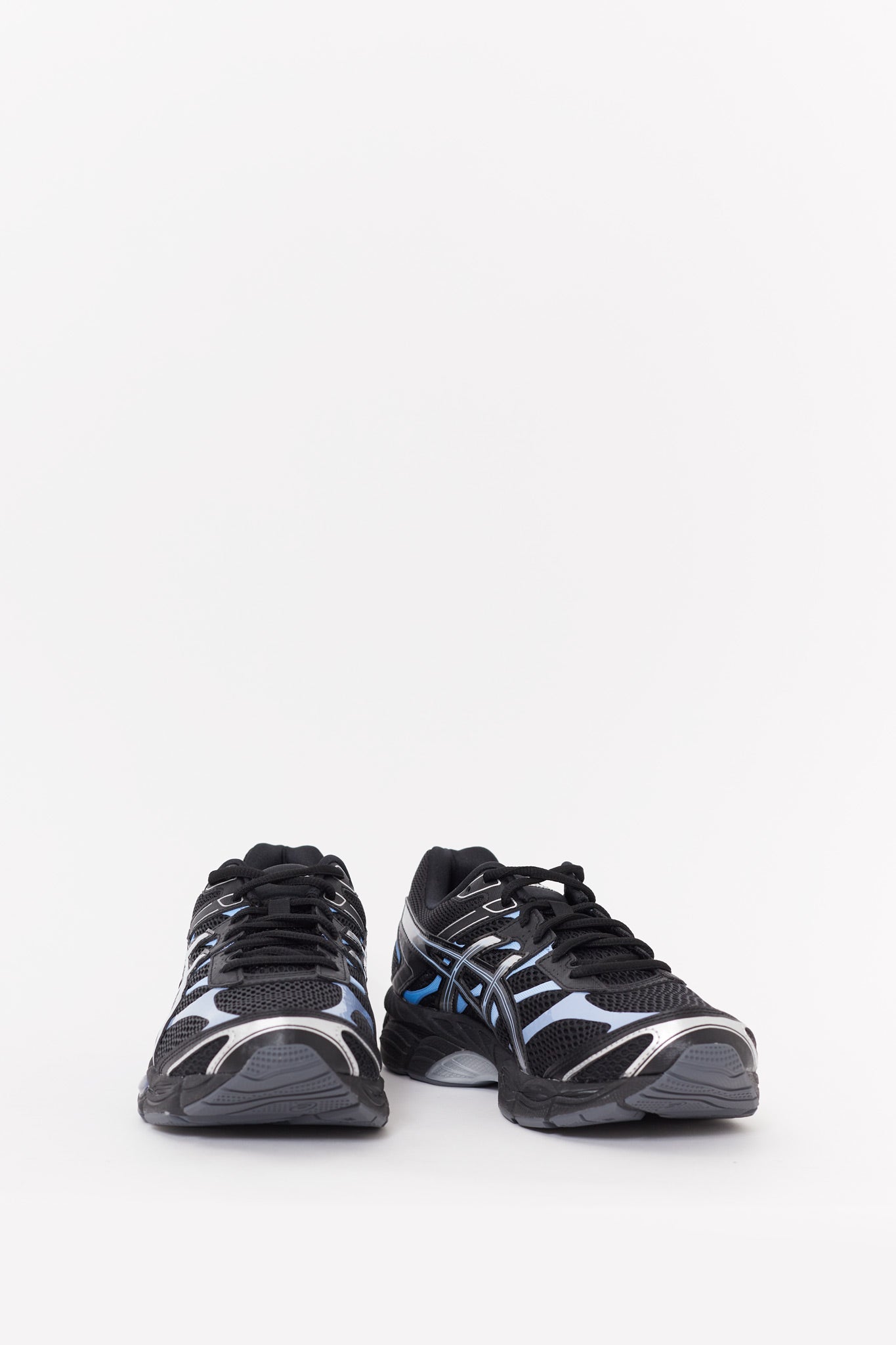 ASICS BLACK PURE SILVER GEL CUMULUS 16 SNEAKERS