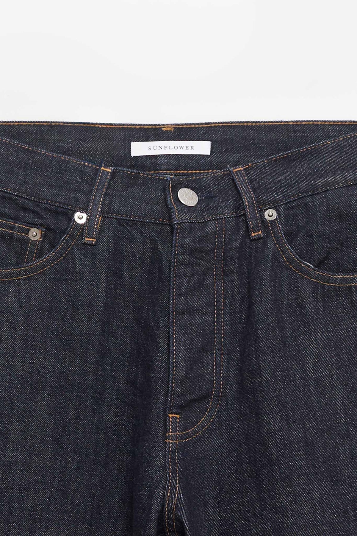 SUNFLOWER SIMPLE RINSE BLUE RELAXED BOOT JEANS