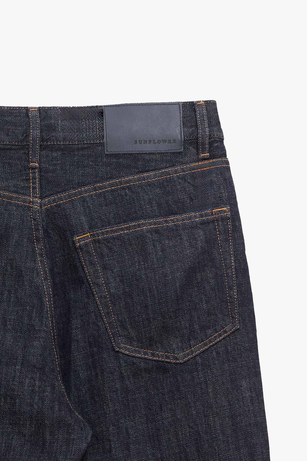 SUNFLOWER SIMPLE RINSE BLUE RELAXED BOOT JEANS