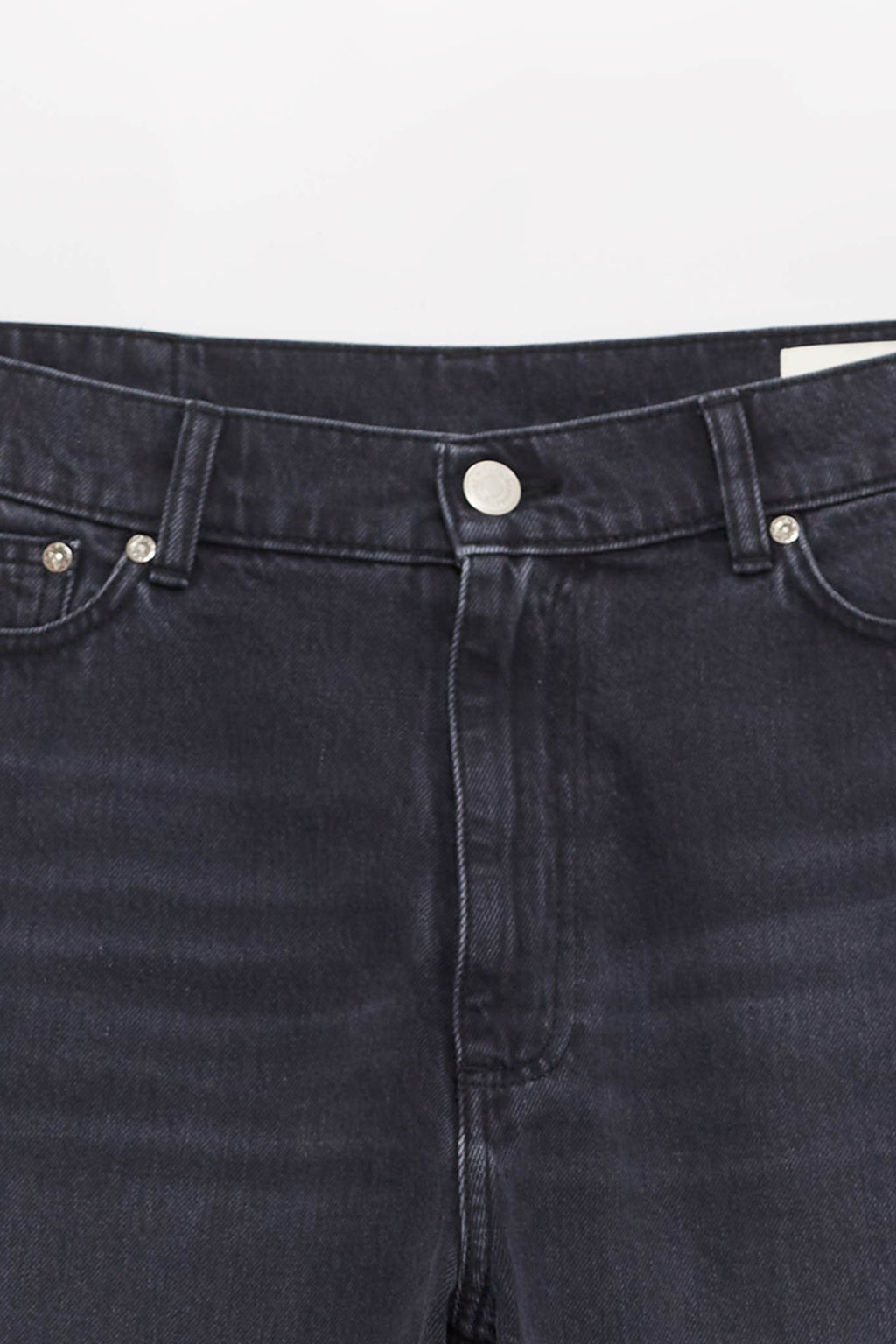 MFPEN RINSED BLACK FREQUENT JEANS