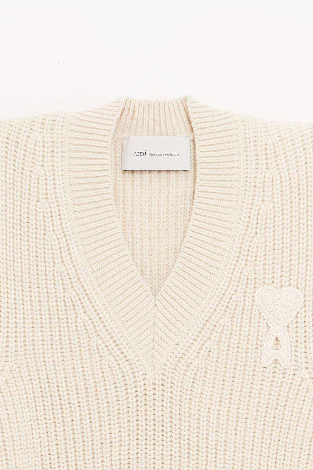AMI BLANC CREME V NECK SWEATER