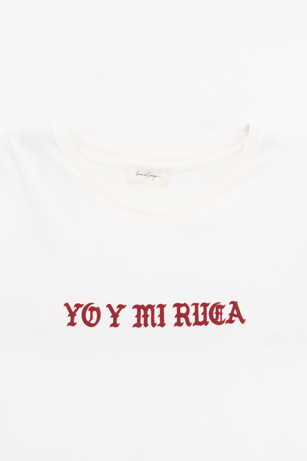 SECOND LAYER WHITE YO Y MI RUCA T SHIRT