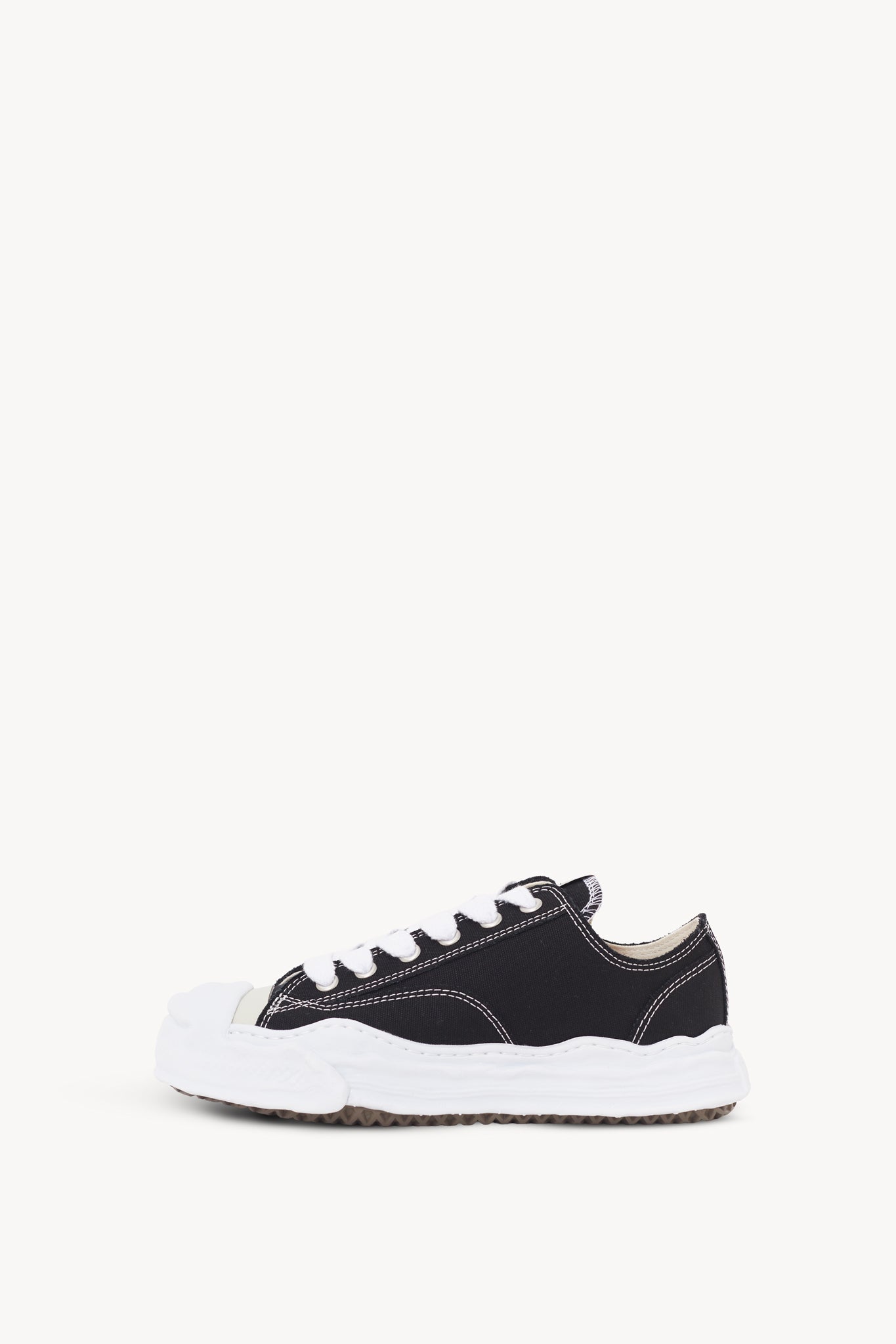 MAISON MIHARA YASUHIRO BLACK HANK SNEAKERS
