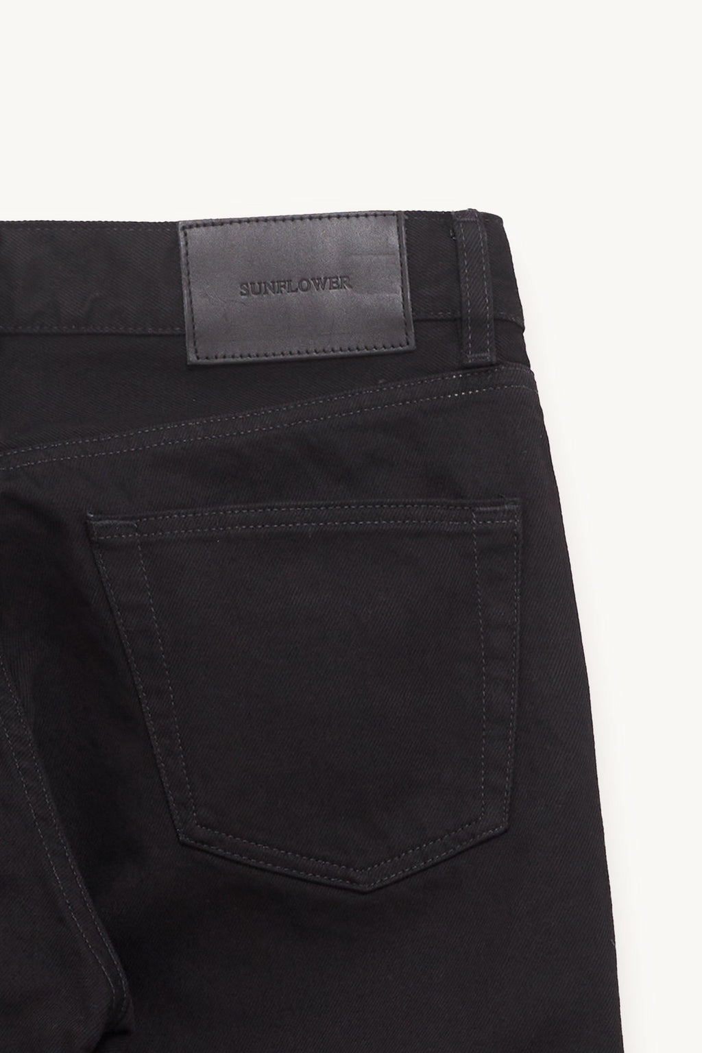 SUNFLOWER BLACK STANDARD JEANS