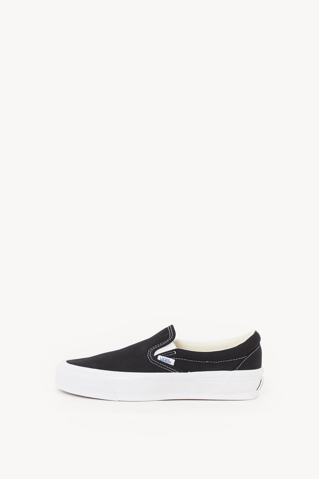 VANS OTW BLACK WHITE SLIP ON REISSUE 98 SNEAKERS