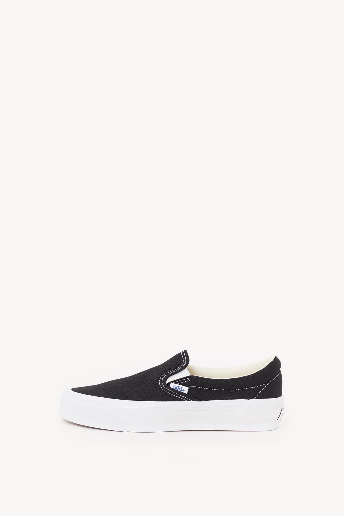 VANS OTW BLACK WHITE SLIP ON REISSUE 98 SNEAKERS