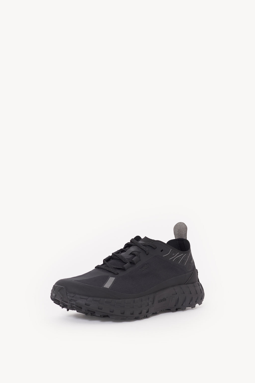 NORDA STEALTH BLACK 001A SNEAKERS