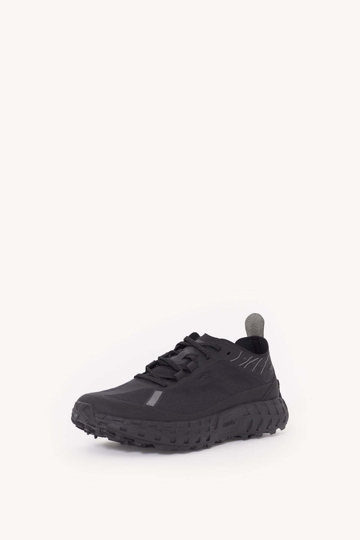 NORDA STEALTH BLACK 001A SNEAKERS
