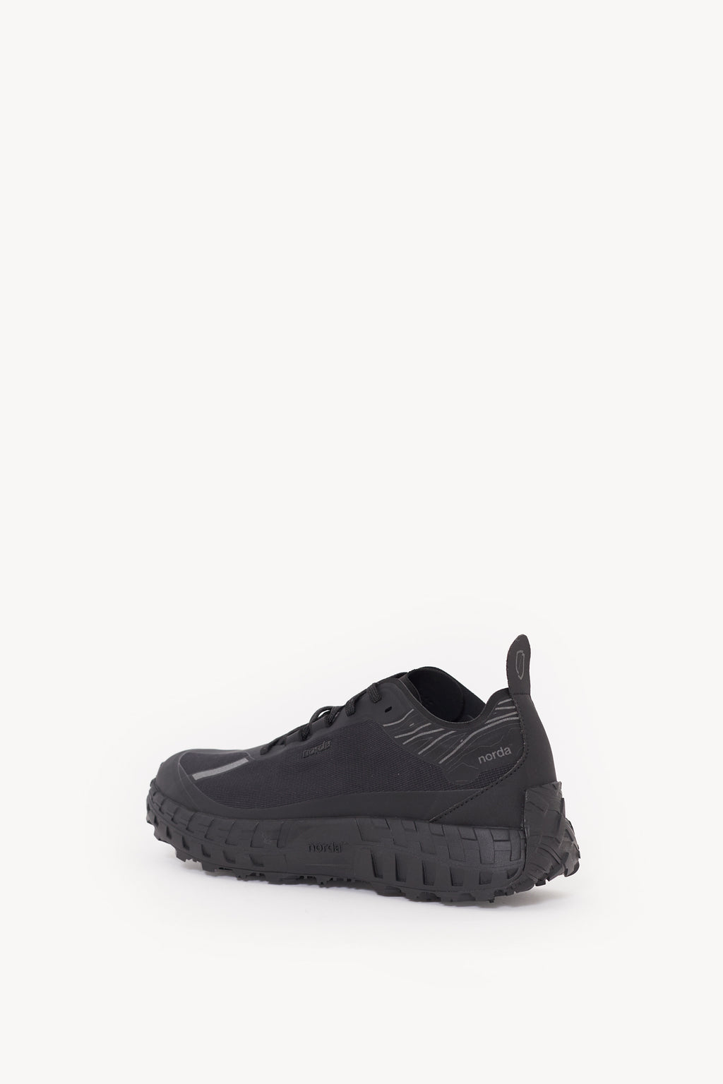 NORDA STEALTH BLACK 001A SNEAKERS