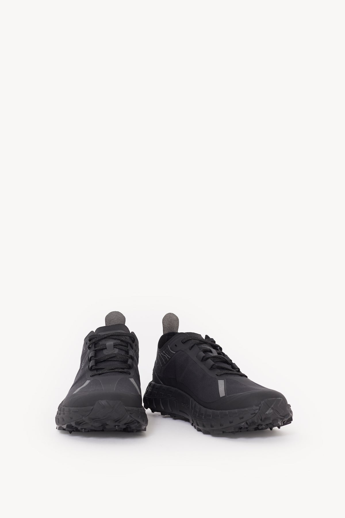 NORDA STEALTH BLACK 001A SNEAKERS