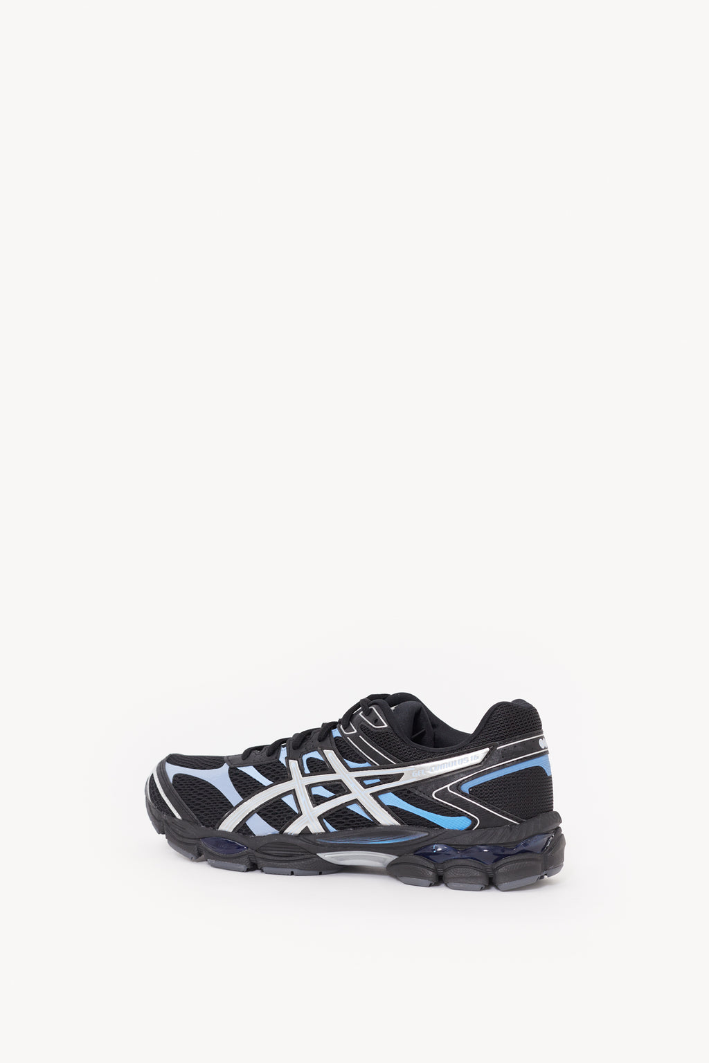 ASICS BLACK PURE SILVER GEL CUMULUS 16 SNEAKERS