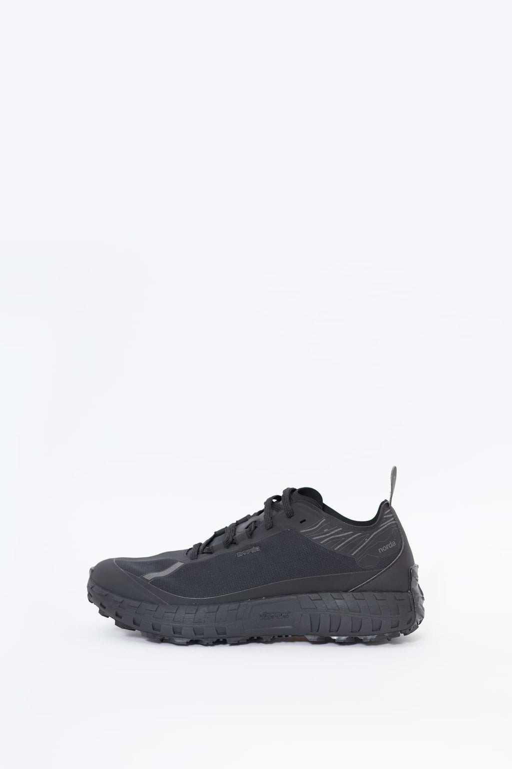 NORDA STEALTH BLACK 001 SNEAKERS