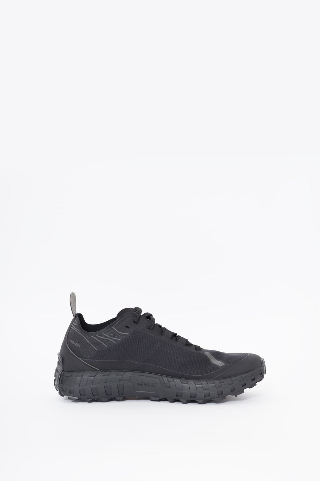 NORDA STEALTH BLACK 001 SNEAKERS