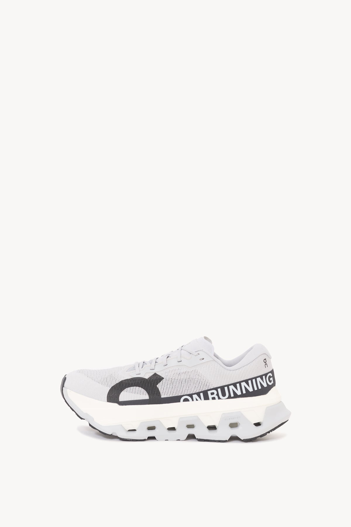 ON GLACIER BLACK CLOUDMONSTER 3 HYPER M SNEAKERS